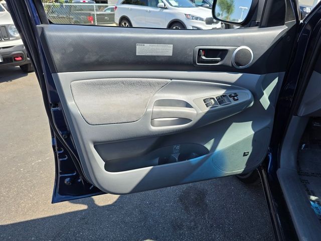 2006 Toyota Tacoma Double 128" PreRunner Automatic - 22915978 - 18