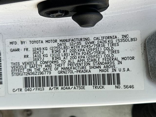 2006 Toyota Tacoma Double 141" PreRunner Automatic - 22970344 - 21
