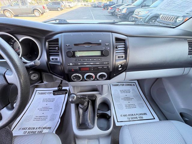 2006 Toyota Tacoma Reg 109" Manual - 23028709 - 8