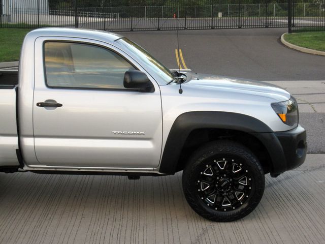 2006 Toyota Tacoma Reg 110" Manual 4WD - 23084208 - 9