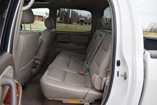 2006 Toyota Tundra DoubleCab V8 Ltd - 22985843 - 21