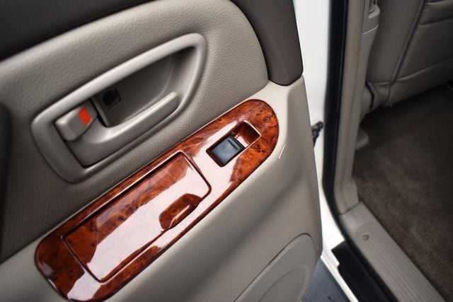 2006 Toyota Tundra DoubleCab V8 Ltd - 22985843 - 24