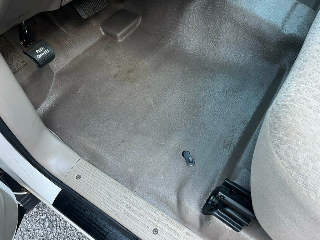 2006 Toyota Tundra Regular Cab Long box V8 4x4 - 22954482 - 10