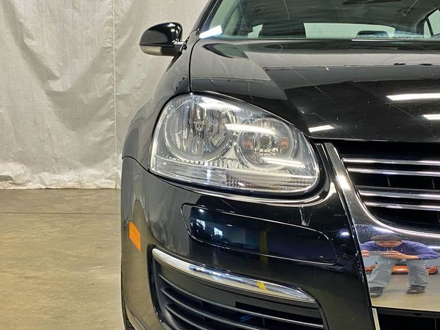 2006 Volkswagen Jetta Sedan 4dr 2.5L Automatic - 23021614 - 10