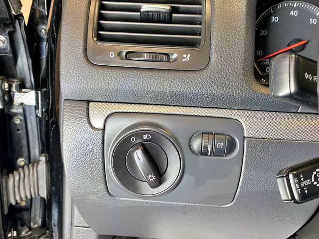 2006 Volkswagen Jetta Sedan 4dr 2.5L Automatic - 23021614 - 21
