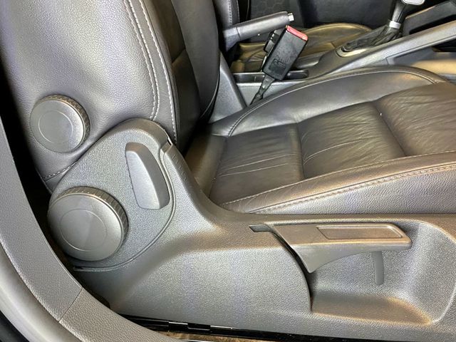 2006 Volkswagen Jetta Sedan 4dr 2.5L Automatic - 23021614 - 40