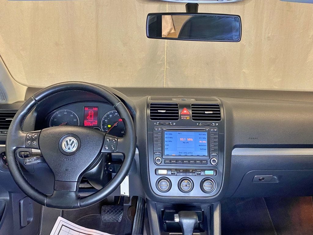 2006 Volkswagen Jetta Sedan 4dr 2.5L Automatic - 23021614 - 42