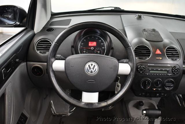 2006 Volkswagen New Beetle Convertible 2dr 2.5L PZEV Automatic - 23030175 - 23