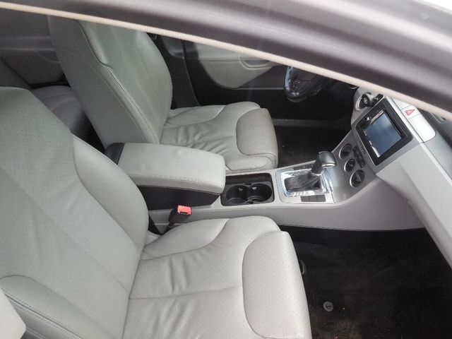 2006 Volkswagen Passat Sedan 4dr 2.0T Automatic - 21753548 - 3