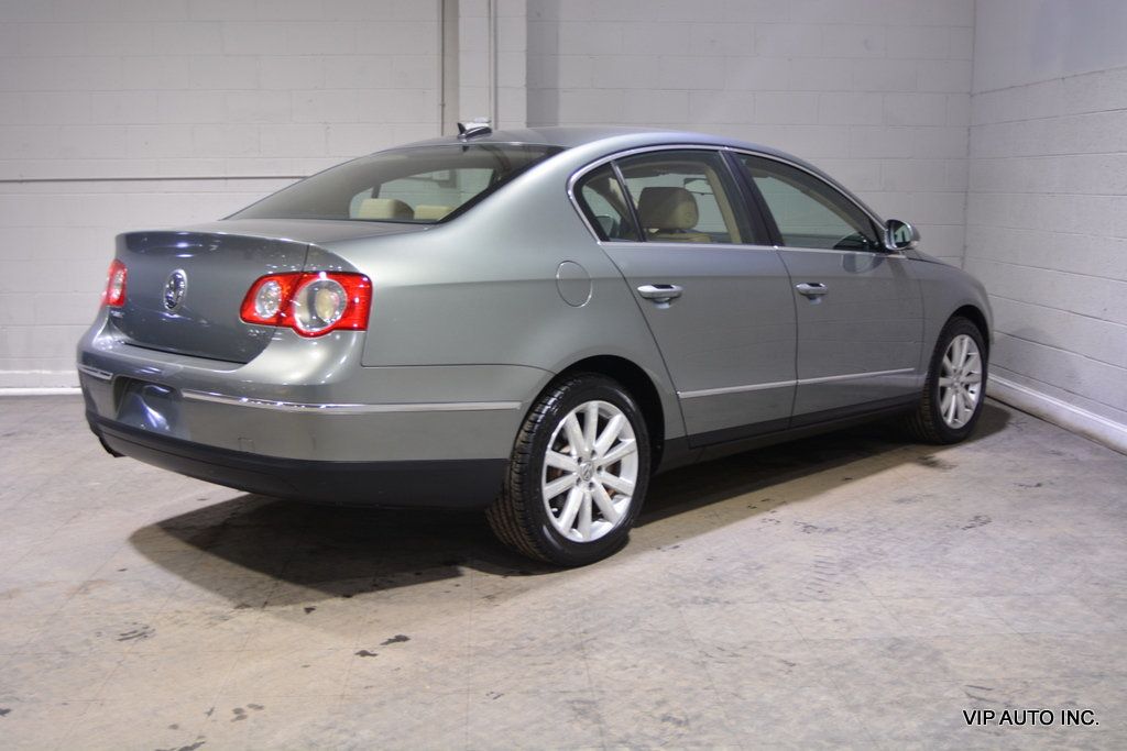 2006 Volkswagen Passat Sedan 4dr 2.0T Automatic - 22424603 - 24