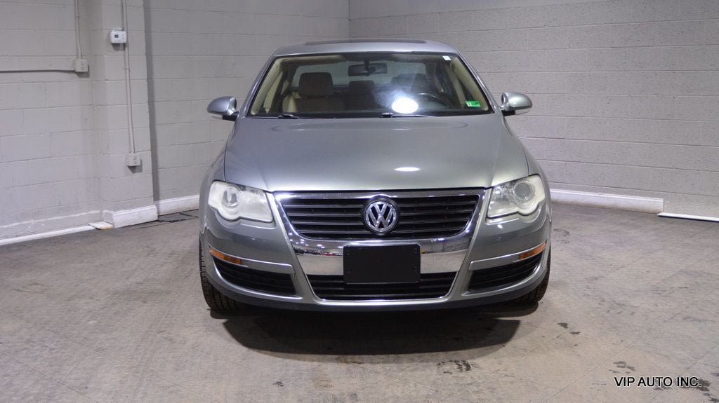 2006 Volkswagen Passat Sedan 4dr 2.0T Automatic - 22424603 - 25