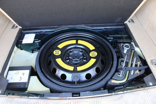 2006 Volkswagen Touareg 4dr 4.2L V8 - 22985017 - 9