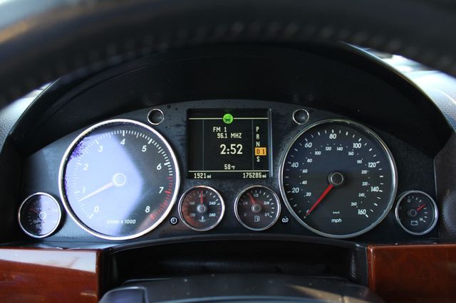 2006 Volkswagen Touareg 4dr 4.2L V8 - 22985017 - 15