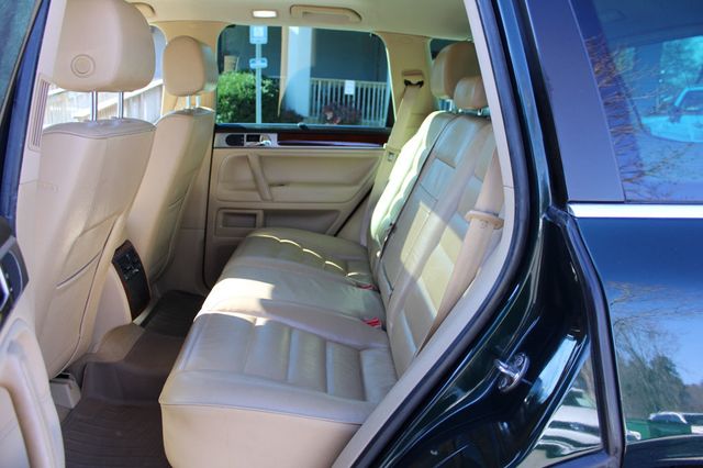 2006 Volkswagen Touareg 4dr 4.2L V8 - 22985017 - 18