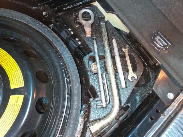 2006 Volkswagen Touareg 4dr 4.2L V8 - 23021961 - 57