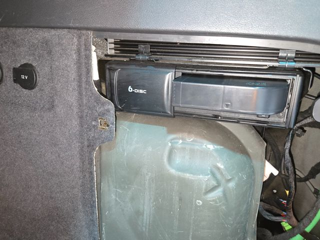 2006 Volkswagen Touareg 4dr 4.2L V8 - 23021961 - 61