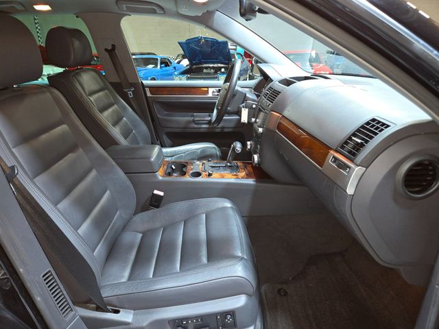 2006 Volkswagen Touareg 4dr 4.2L V8 - 23021961 - 8