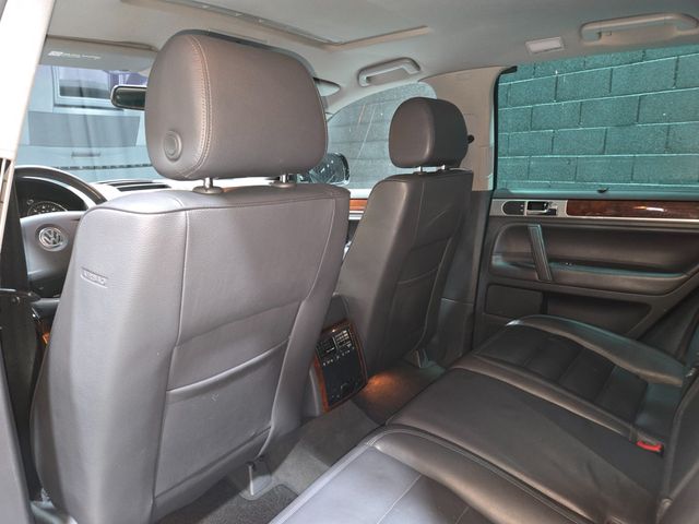 2006 Volkswagen Touareg 4dr 4.2L V8 - 23021961 - 95