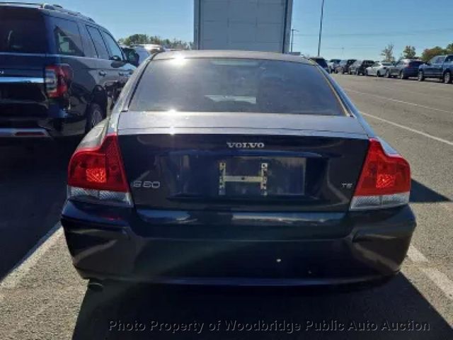 2006 Volvo S60 2.4L Turbo - 23101537 - 5