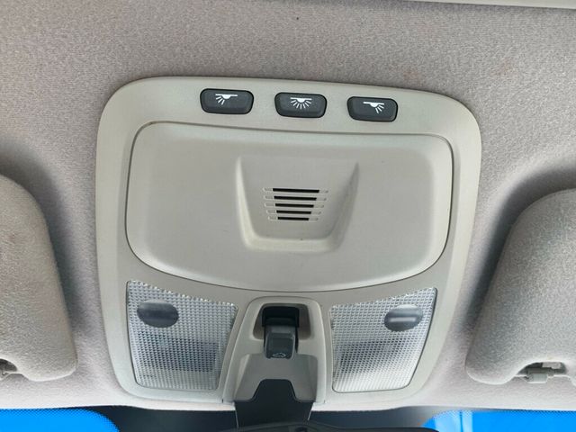 2006 Volvo S80 2.5L Turbo Automatic - 22917218 - 9