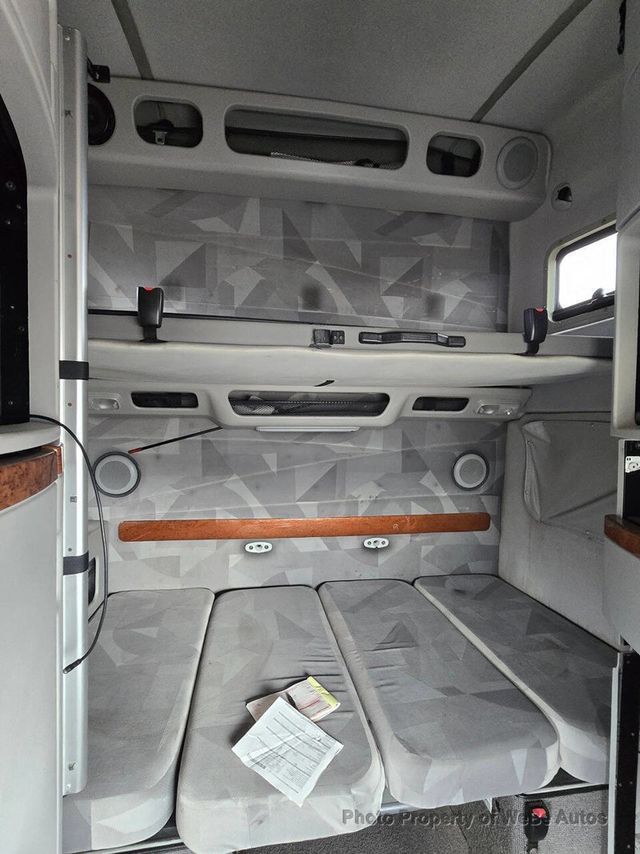 2006 Volvo VNL 6X4 2dr Conventional New Generation - 23005200 - 14