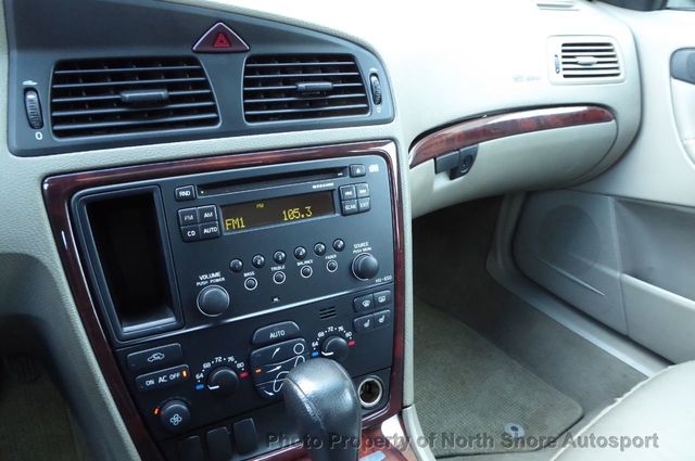 2006 Volvo XC70 2.5L Turbo AWD w/Sunroof - 20843633 - 22