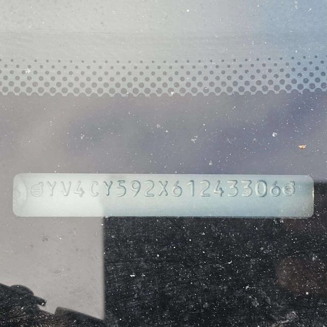 2006 Volvo XC90 2.5L Turbo Automatic w/Sunroof/3rd Row - 22966037 - 10