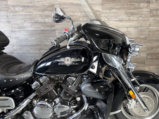 2006 Yamaha Royal Star Venture Midnight SUPER CLEAN! - 23051947 - 2