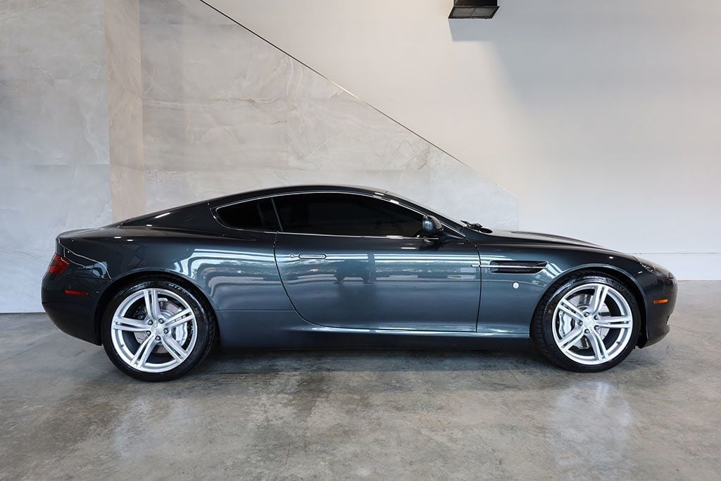 2007 Aston Martin DB9 2dr Coupe Manual - 21830752 - 1