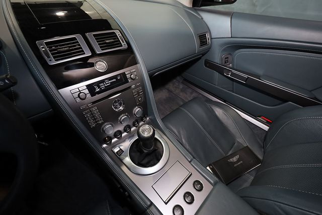 2007 Aston Martin DB9 2dr Coupe Manual - 21830752 - 25