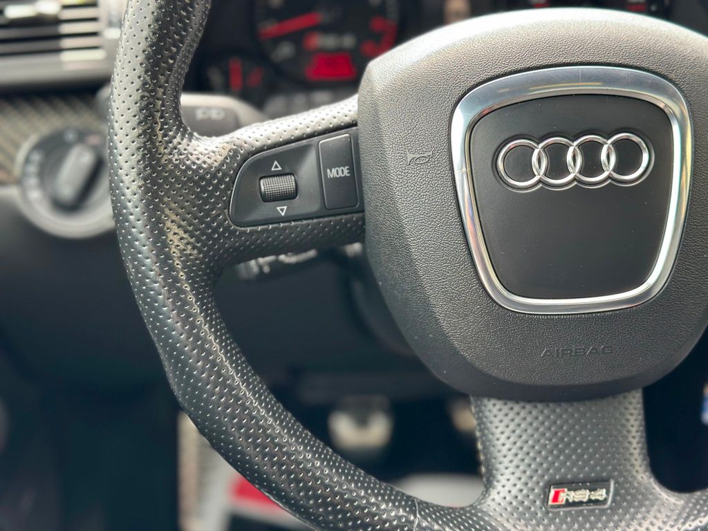 2007 Audi RS 4 photo 22