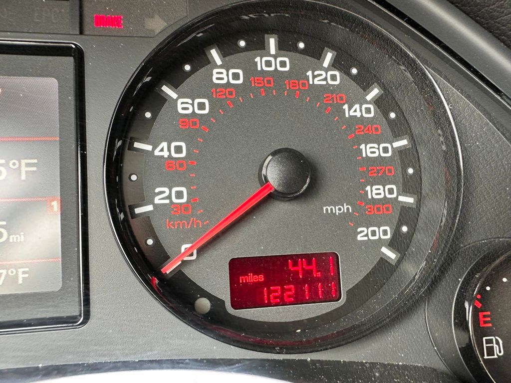 2007 Audi RS 4 photo 24