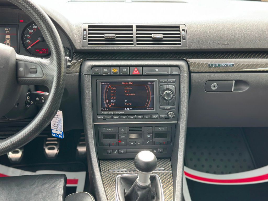 2007 Audi RS 4 photo 25