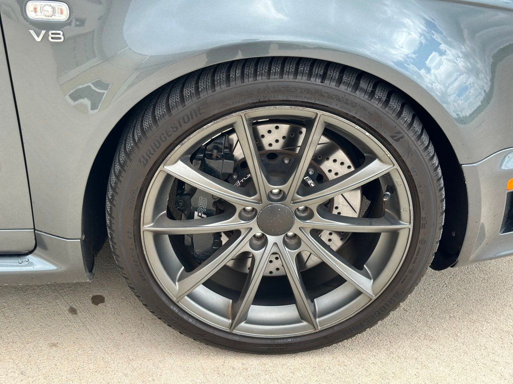 2007 Audi RS 4 photo 33