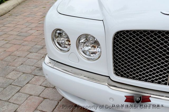 2007 Bentley Arnage Beautiful White Arnage w/ only 26,226 miles! Excellent condition - 16319383 - 13