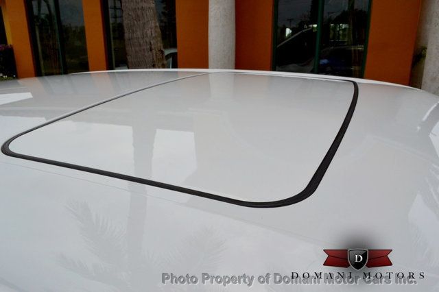 2007 Bentley Arnage Beautiful White Arnage w/ only 26,226 miles! Excellent condition - 16319383 - 30