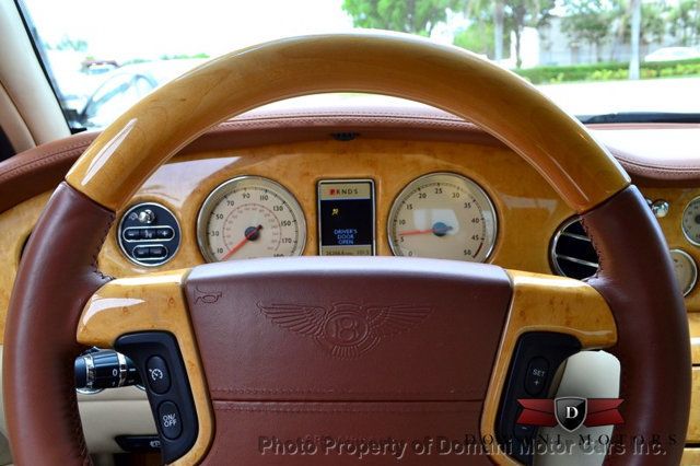 2007 Bentley Arnage Beautiful White Arnage w/ only 26,226 miles! Excellent condition - 16319383 - 32