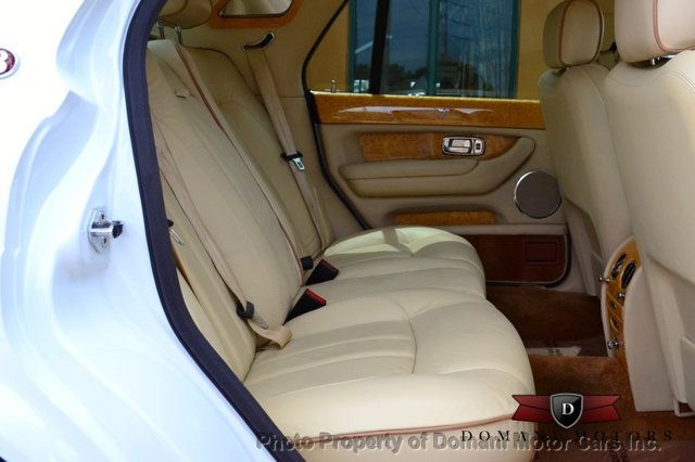 2007 Bentley Arnage Beautiful White Arnage w/ only 26,226 miles! Excellent condition - 16319383 - 51