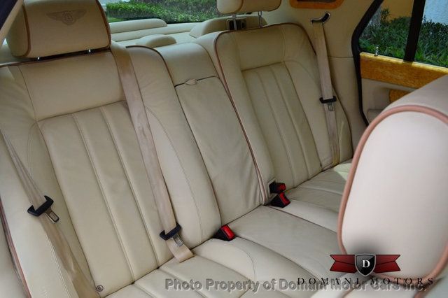2007 Bentley Arnage Beautiful White Arnage w/ only 26,226 miles! Excellent condition - 16319383 - 52