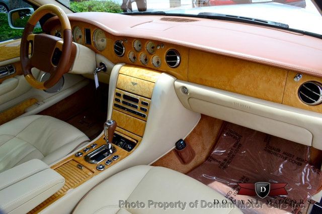 2007 Bentley Arnage Beautiful White Arnage w/ only 26,226 miles! Excellent condition - 16319383 - 54