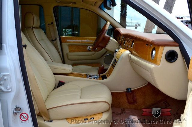 2007 Bentley Arnage Beautiful White Arnage w/ only 26,226 miles! Excellent condition - 16319383 - 55