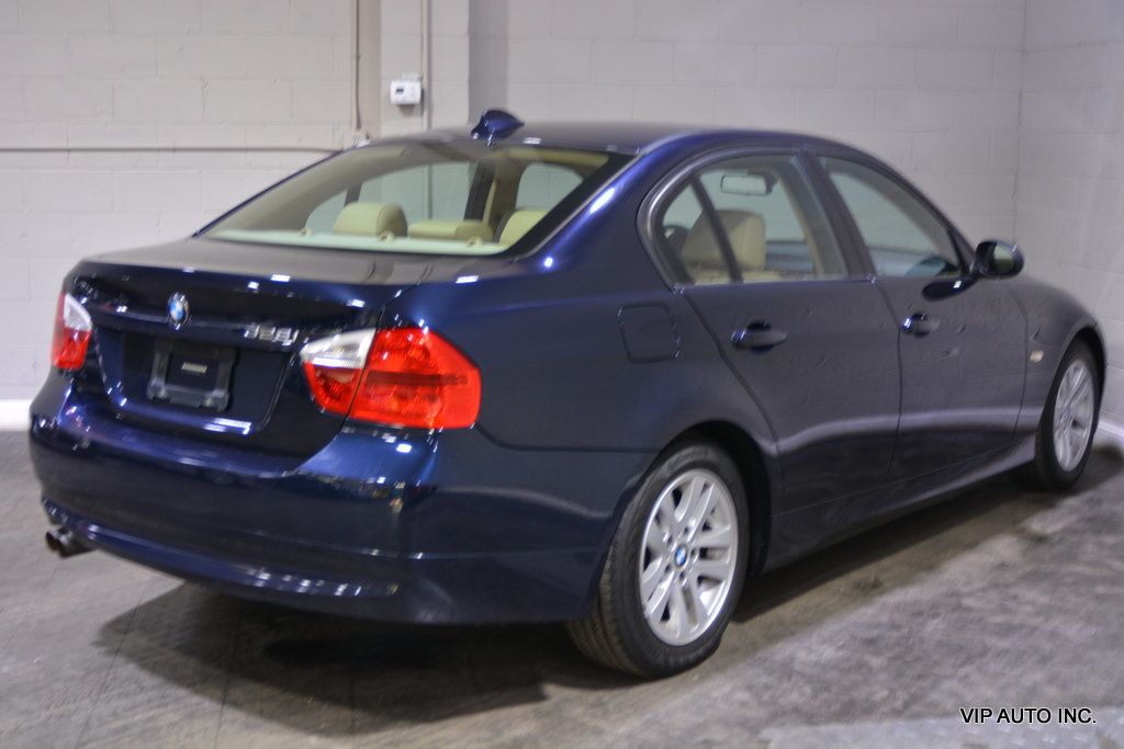 2007 BMW 3 Series 328i - 22545935 - 41