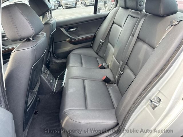 2007 BMW 3 Series 328xi - 22975962 - 10