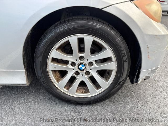 2007 BMW 3 Series 328xi - 22975962 - 13