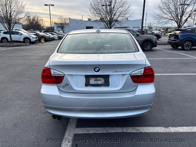 2007 BMW 3 Series 328xi - 22975962 - 3