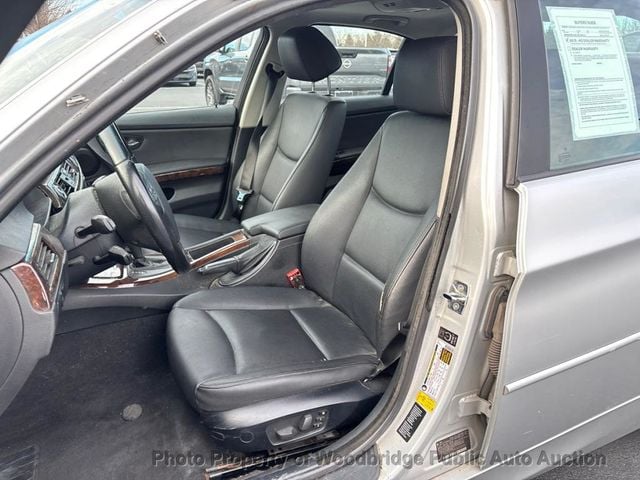 2007 BMW 3 Series 328xi - 22975962 - 6