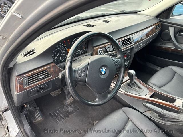 2007 BMW 3 Series 328xi - 22975962 - 8