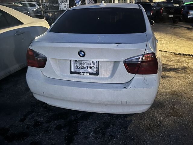 2007 BMW 3 Series 328xi - 22237404 - 3