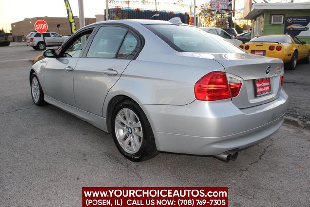 2007 BMW 3 Series 328xi - 22663578 - 4