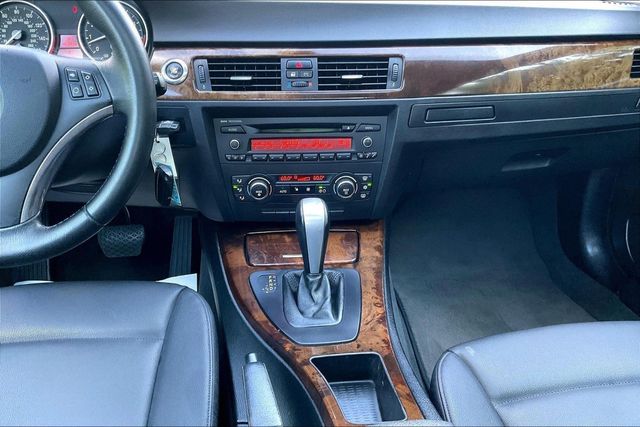 2007 BMW 3 Series 328xi - 23034781 - 22